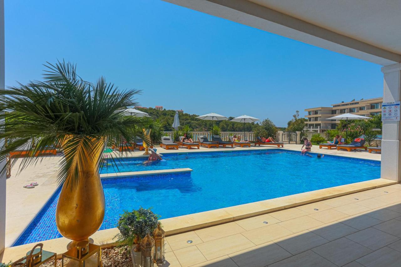 Perla Resort Рогозница Екстериор снимка